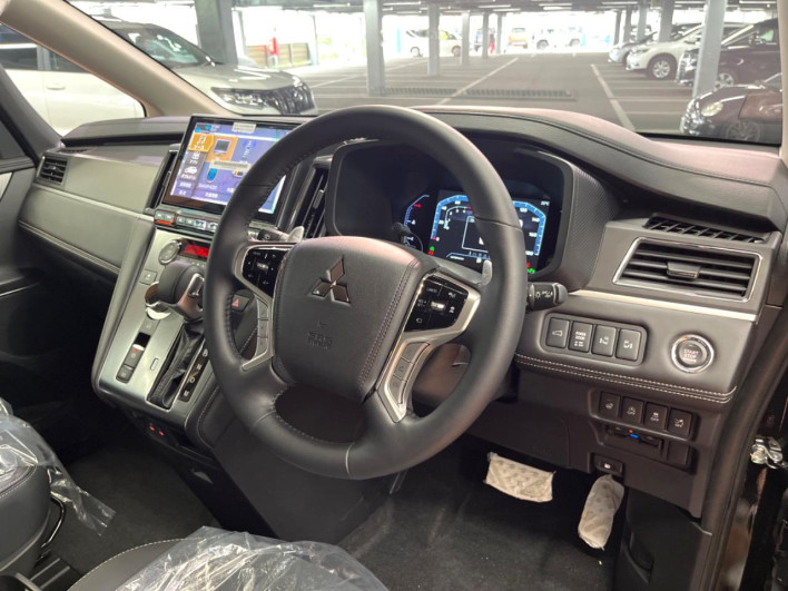 2026 Mitsubishi Delica D:5 3DA-CV1W (UW-6a2f6bf9a525d)[5]