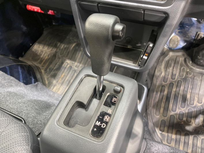 2020 Suzuki Super Carry EBD-DA16T (UW-6a2f6bfa8efc1)[7]