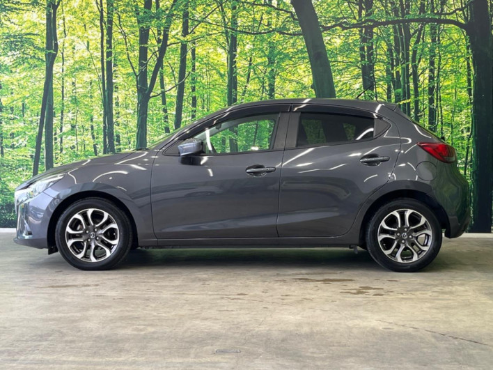 2015 Mazda Demio LDA-DJ5FS (UW-6a2f6bfe8d7e3)[26]