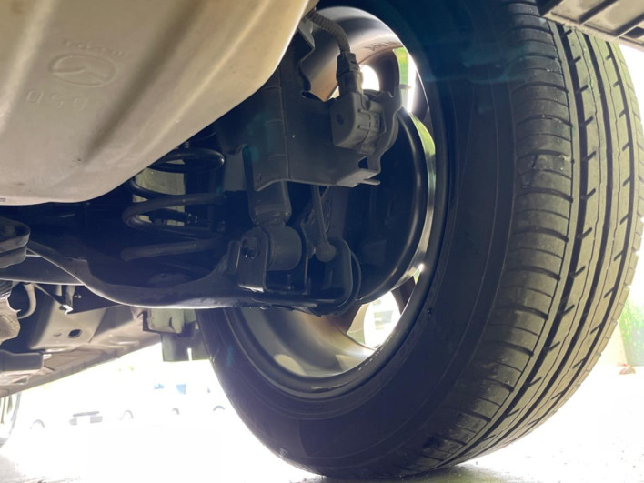 2015 Mazda Demio LDA-DJ5FS (UW-6a2f6bfe8d7e3)[13]