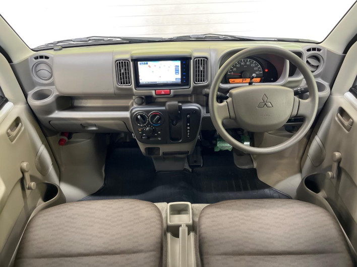 2025 Mitsubishi Mini Cab Van 5BD-DS17V (UW-6a2f6c03e2b8f)[20]