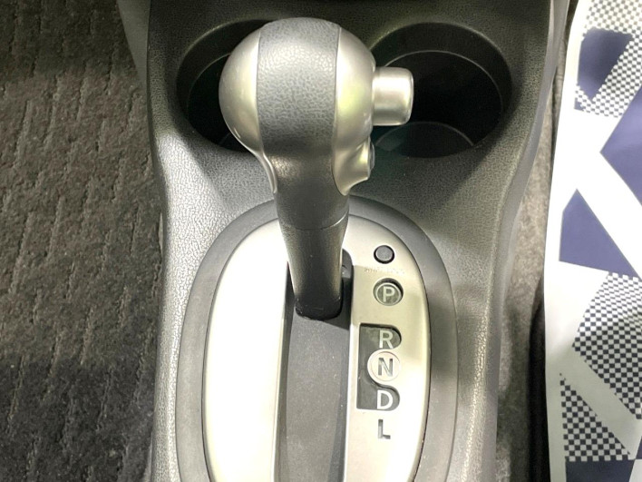 2015 Nissan Note DBA-E12 (UW-6a2f6c05cf4e3)[14]