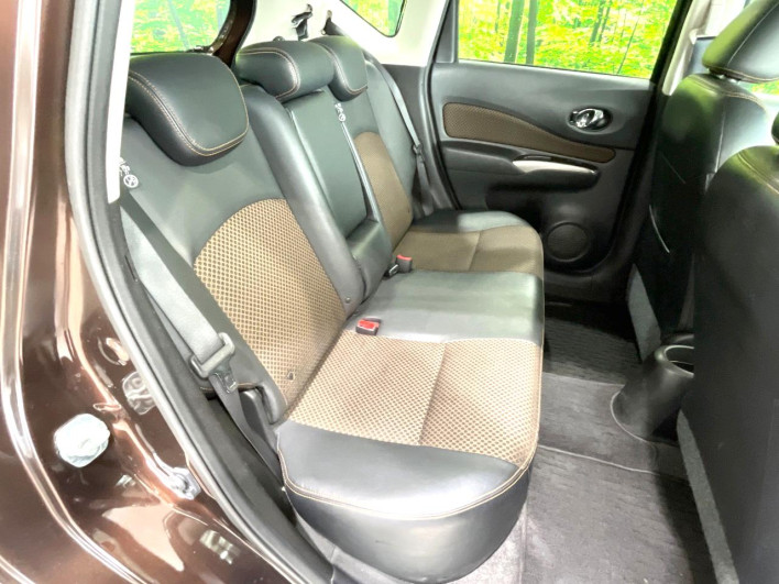 2015 Nissan Note DBA-E12 (UW-6a2f6c05cf4e3)[26]