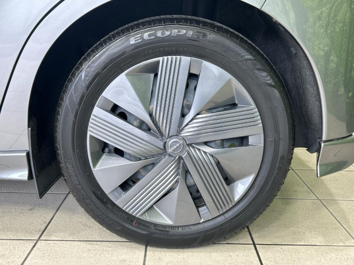 2022 Nissan Note 6AA-E13 (UW-6a2f6c0ac0037)[12]