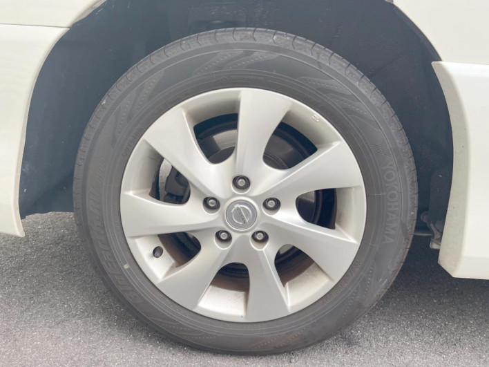 2011 Nissan Serena DBA-FC26 (UW-6a2f6c0c5d9e5)[9]