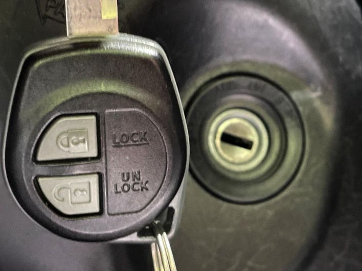 2019 Suzuki Ignis DAA-FF21S (UW-6a2f6c10b106f)[29]