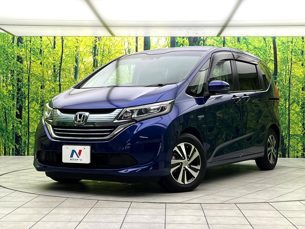 2017 Honda Freed hybrid DAA-GB7