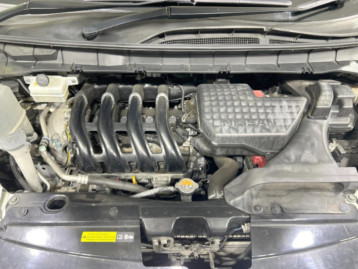 2017 Nissan Serena DAA-GFC27 (UW-6a2f6c1c93a5f)[4]
