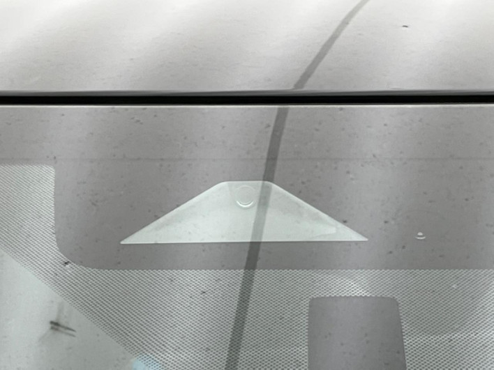 2022 Mitsubishi OUTLANDER PHEV 5LA-GN0W (UW-6a2f6c28d4654)[5]