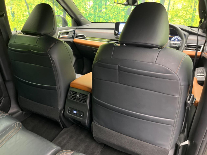 2022 Mitsubishi OUTLANDER PHEV 5LA-GN0W (UW-6a2f6c28d4654)[27]