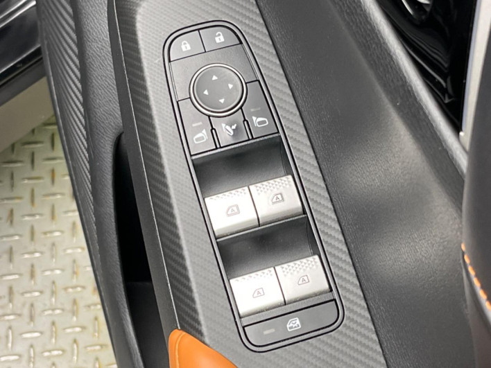 2022 Mitsubishi OUTLANDER PHEV 5LA-GN0W (UW-6a2f6c28d4654)[23]