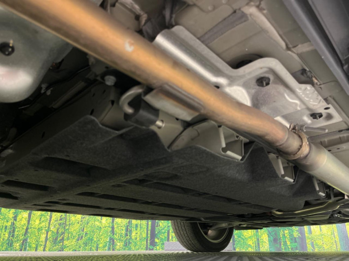 2022 Mitsubishi OUTLANDER PHEV 5LA-GN0W (UW-6a2f6c28d4654)[22]