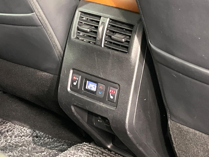 2022 Mitsubishi OUTLANDER PHEV 5LA-GN0W (UW-6a2f6c291eb18)[23]
