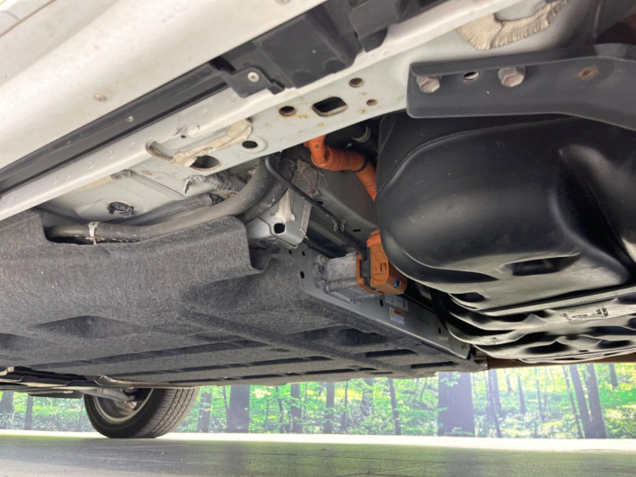 2022 Mitsubishi OUTLANDER PHEV 5LA-GN0W (UW-6a2f6c291eb18)[10]