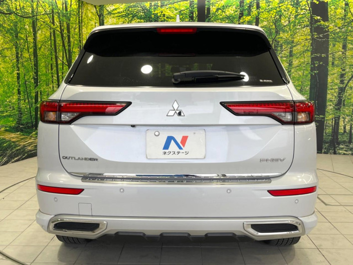 2022 Mitsubishi OUTLANDER PHEV 5LA-GN0W (UW-6a2f6c291eb18)[14]