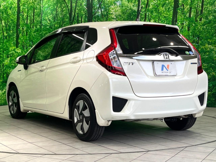 2014 Honda Fit Hybrid DAA-GP5 (UW-6a2f6c2b9fe8a)[7]