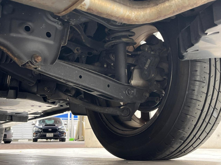 2018 Subaru XV 5AA-GTE (UW-6a2f6c3449164)[17]