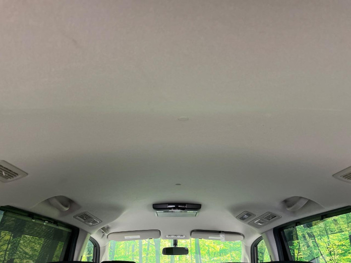 2013 Nissan Serena DAA-HFC26 (UW-6a2f6c438ba95)[22]