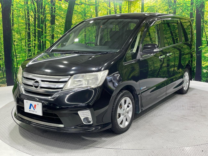 2013 Nissan Serena DAA-HFC26 (UW-6a2f6c438ba95)[12]