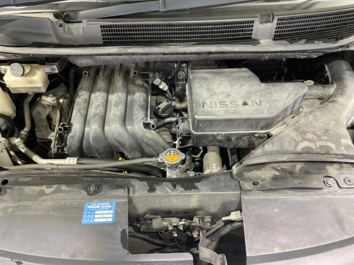 2013 Nissan Serena DAA-HFC26 (UW-6a2f6c438ba95)[4]