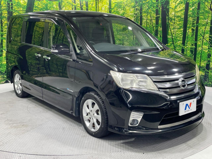 2013 Nissan Serena DAA-HFC26 (UW-6a2f6c438ba95)[18]