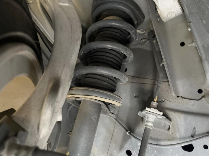 2020 Nissan Skyline DAA-HV37 (UW-6a2f6c4a986dd)[8]