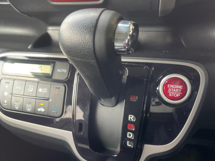 2013 Honda N-BOX DBA-JF1 (UW-6a2f6c54bfd88)[7]