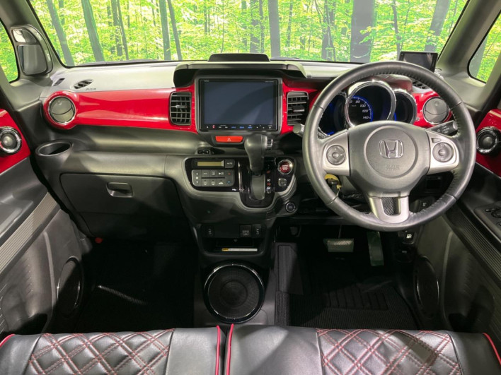 2014 Honda N-BOX Slash DBA-JF1 (UW-6a2f6c5a4f567)[28]