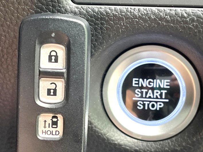 2019 Honda N-BOX CUSTOM DBA-JF3 (UW-6a2f6c5def6e7)[12]