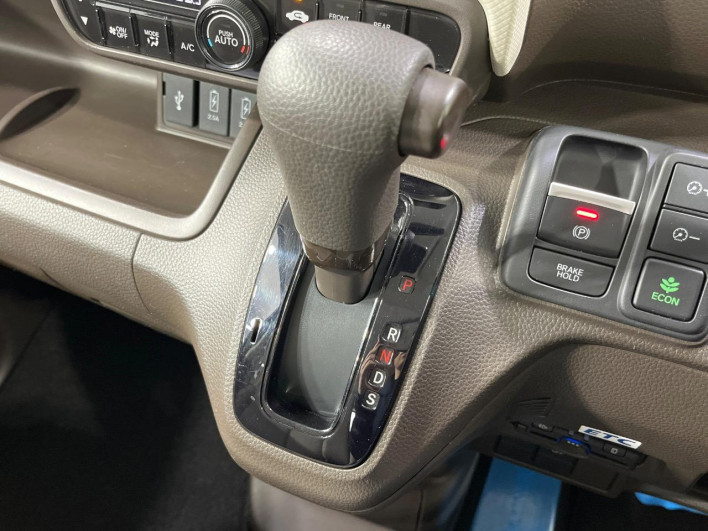 2022 Honda N-BOX 6BA-JF3 (UW-6a2f6c656a67c)[22]