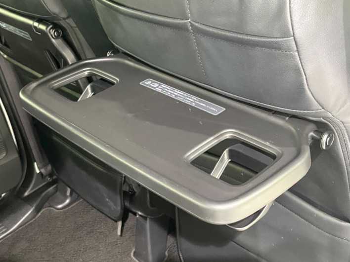 2021 Honda N-BOX CUSTOM 6BA-JF4 (UW-6a2f6c6899c76)[16]