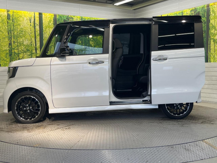 2021 Honda N-BOX CUSTOM 6BA-JF4 (UW-6a2f6c68f20ea)[15]