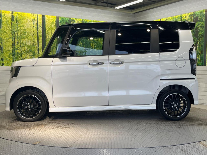 2021 Honda N-BOX CUSTOM 6BA-JF4 (UW-6a2f6c68f20ea)[14]