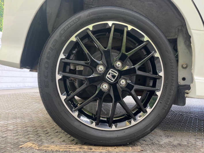 2021 Honda N-BOX CUSTOM 6BA-JF4 (UW-6a2f6c68f20ea)[8]
