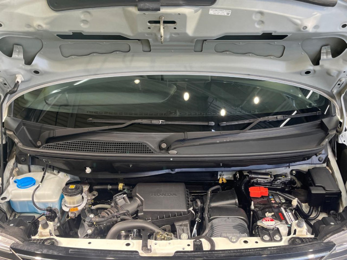2021 Honda N-BOX CUSTOM 6BA-JF4 (UW-6a2f6c68f20ea)[4]