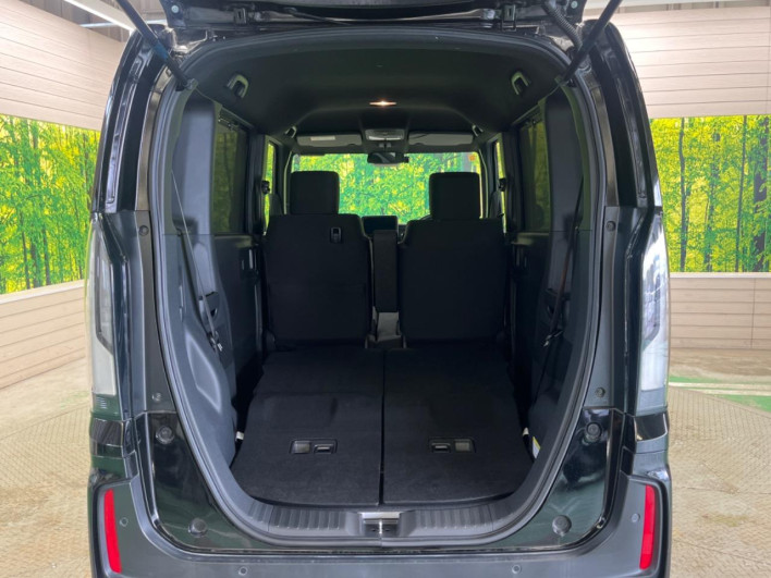 2023 Honda N-BOX CUSTOM 6BA-JF5 (UW-6a2f6c6a99a76)[29]