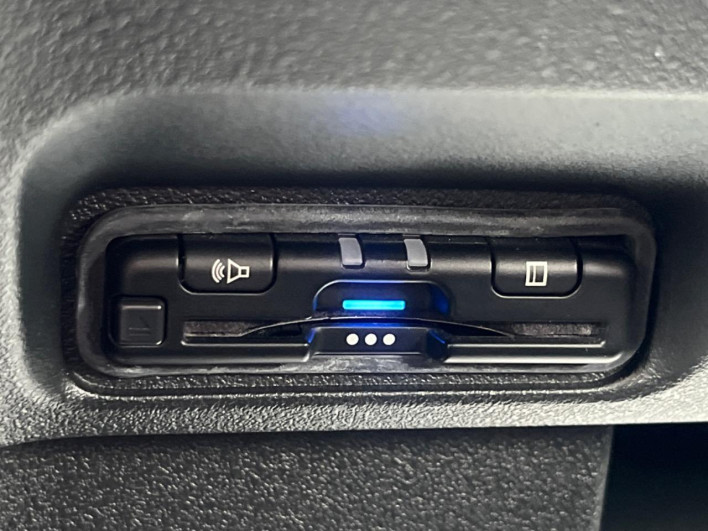 2023 Honda N-BOX CUSTOM 6BA-JF5 (UW-6a2f6c6a99a76)[21]