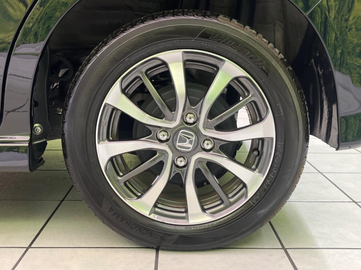2024 Honda N-BOX CUSTOM 6BA-JF5 (UW-6a2f6c6aa8c39)[15]