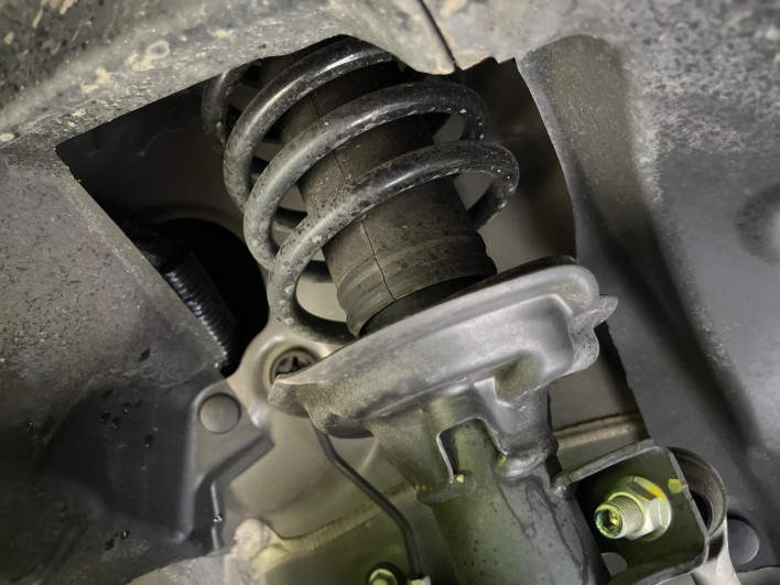 2024 Honda N-BOX CUSTOM 6BA-JF5 (UW-6a2f6c6aa8c39)[12]