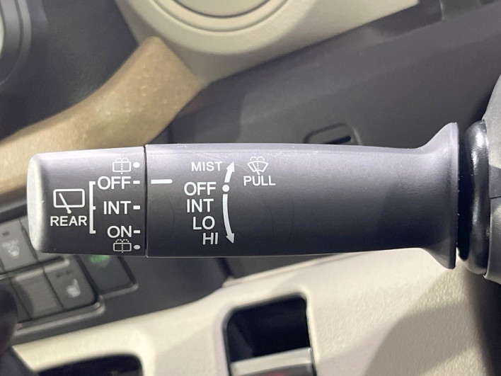 2024 Honda N-BOX 6BA-JF5 (UW-6a2f6c6d81a70)[18]