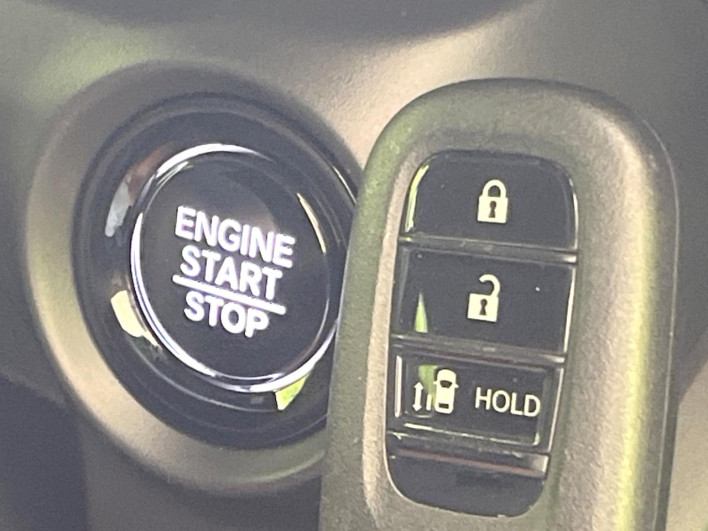 2025 Honda N-BOX CUSTOM 6BA-JF5 (UW-6a2f6c6eda2aa)[17]