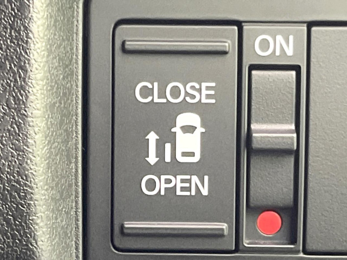 2025 Honda N-BOX CUSTOM 6BA-JF5 (UW-6a2f6c6eda2aa)[15]