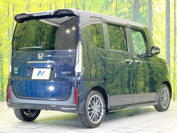 2024 Honda N-BOX CUSTOM 6BA-JF5 (UW-6a2f6c7137542)[7]
