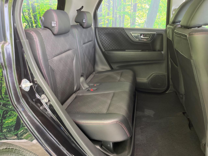 2014 Honda N-WGN Custom DBA-JH1 (UW-6a2f6c755e04f)[17]