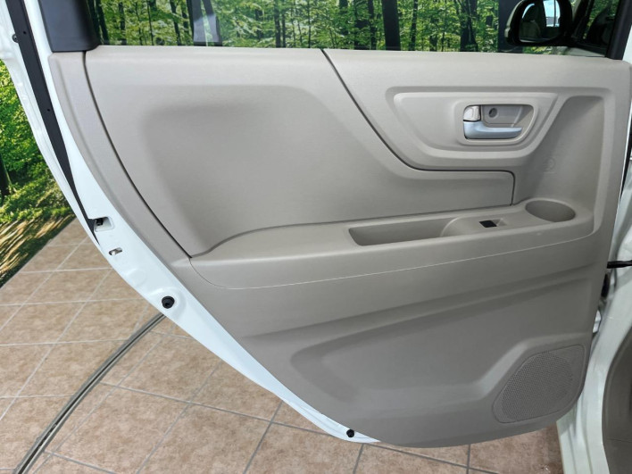 2014 Honda N-WGN DBA-JH1 (UW-6a2f6c755e7a0)[17]