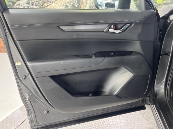 2020 Mazda CX-5 3DA-KF2P (UW-6a2f6c7f69d74)[28]