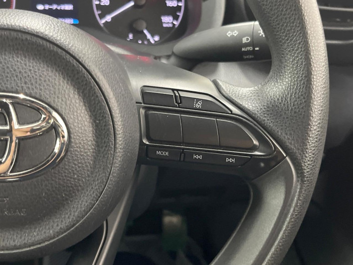 2020 Toyota Yaris 5BA-KSP210 (UW-6a2f6c8b43c70)[10]