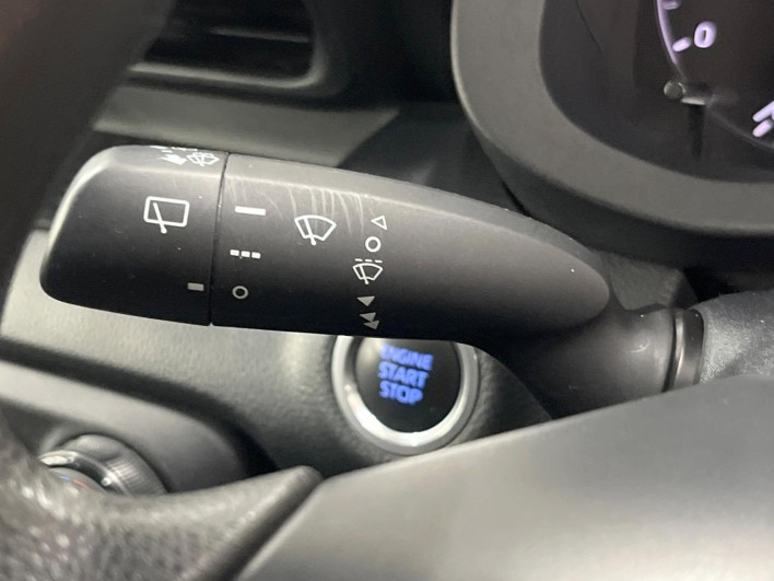 2020 Toyota Yaris 5BA-KSP210 (UW-6a2f6c8b43c70)[8]