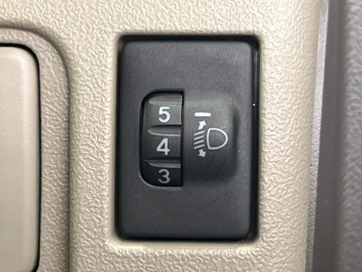 2011 Daihatsu Tanto DBA-L375S (UW-6a2f6c8c9cc1e)[12]