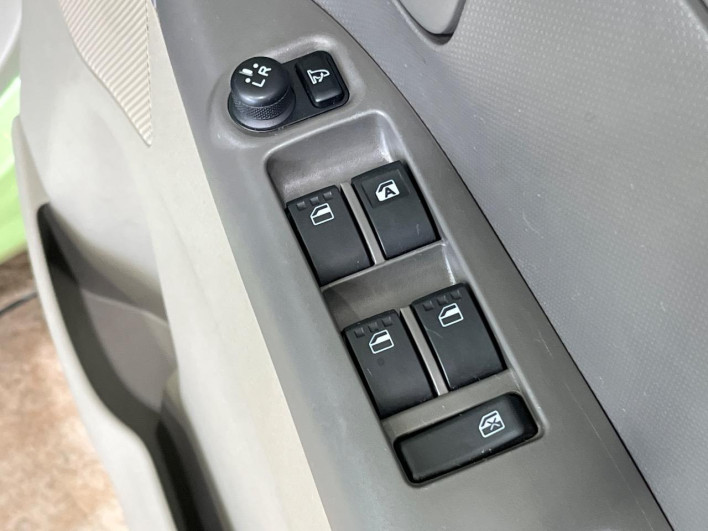 2012 Daihatsu Tanto DBA-L375S (UW-6a2f6c8ccae89)[12]